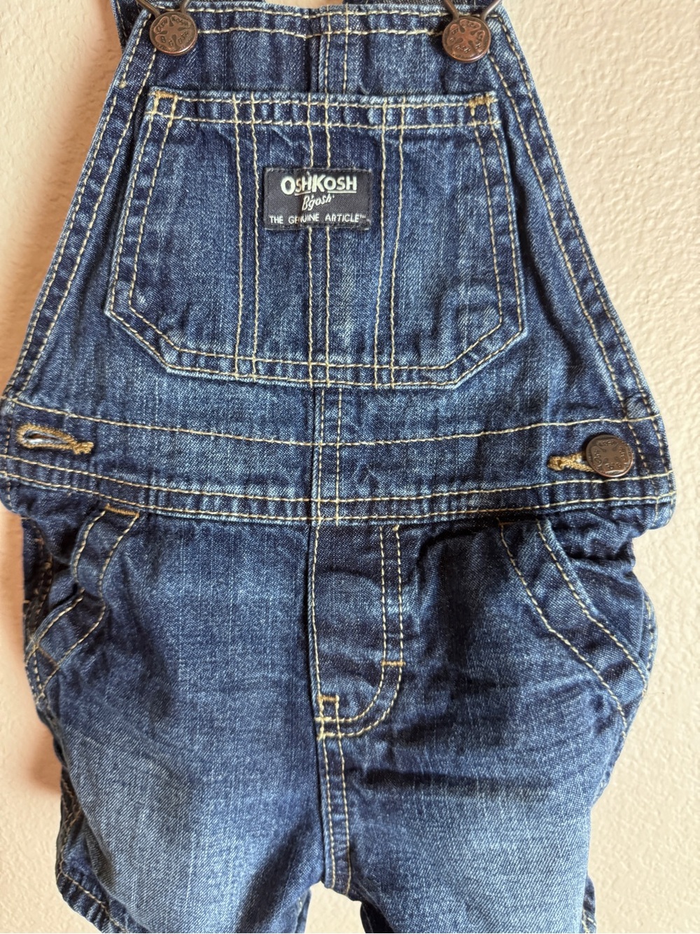 OshKosh B'gosh Indigo Denim Short Overalls for Kids 12M - Picture 2 of 15